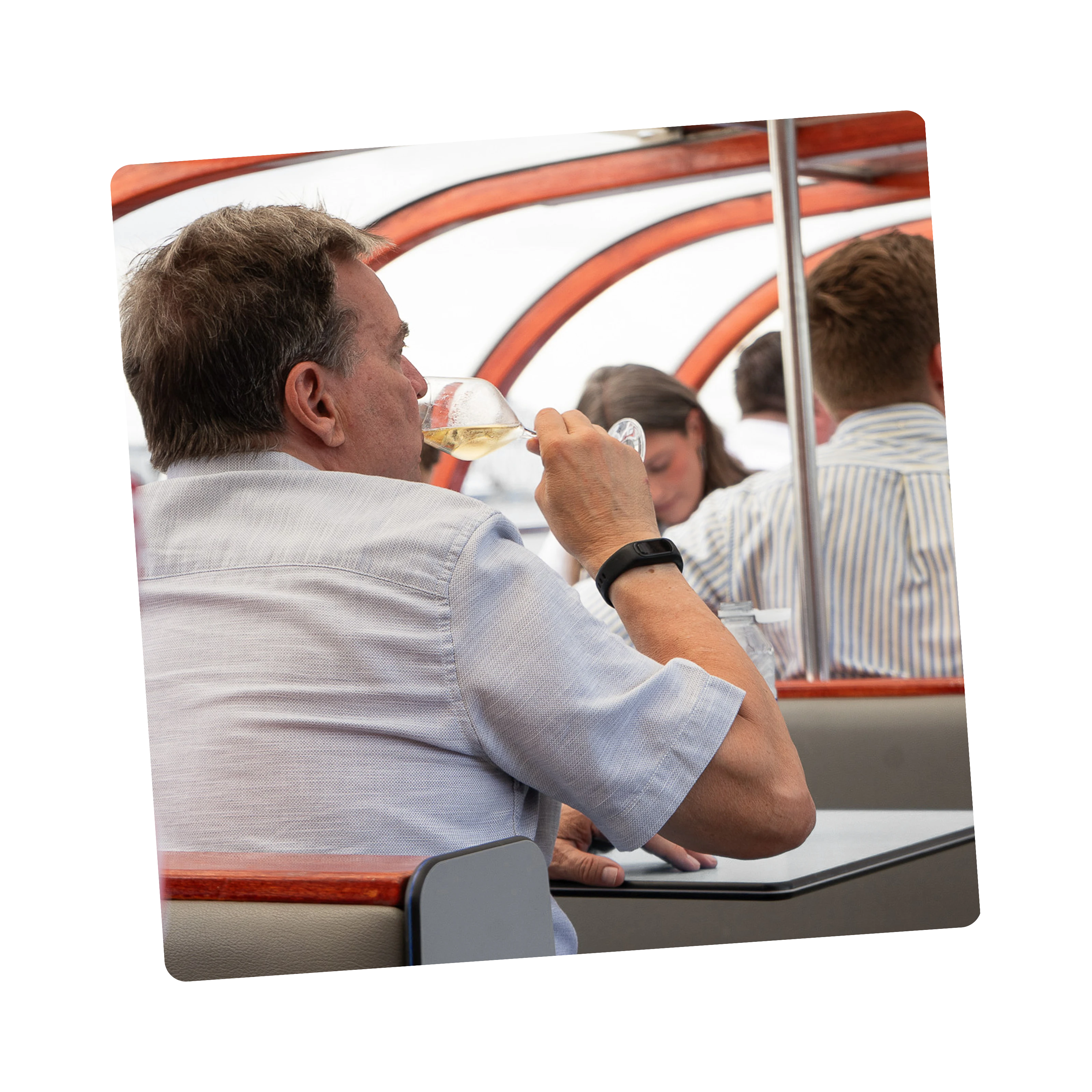 Champagne Cruise · Prestige 24-07-2026